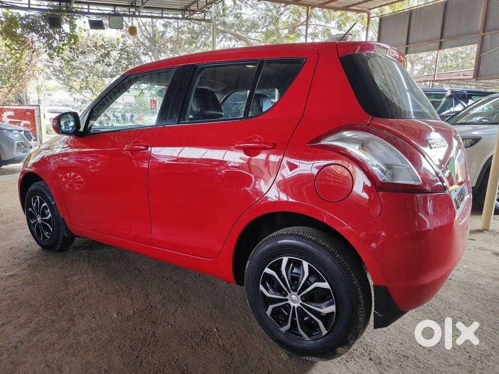 Maruti Suzuki Swift Vxi, 2017, Petrol