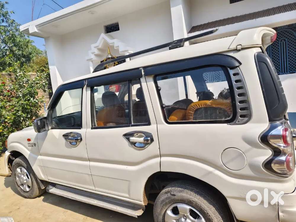 Mahindra Scorpio 2013