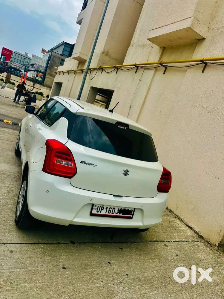 Maruti Suzuki Swift 2023 Petrol Manual 1st Owner