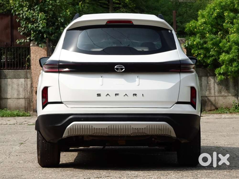 Tata Safari Smart (o), 2024, Diesel