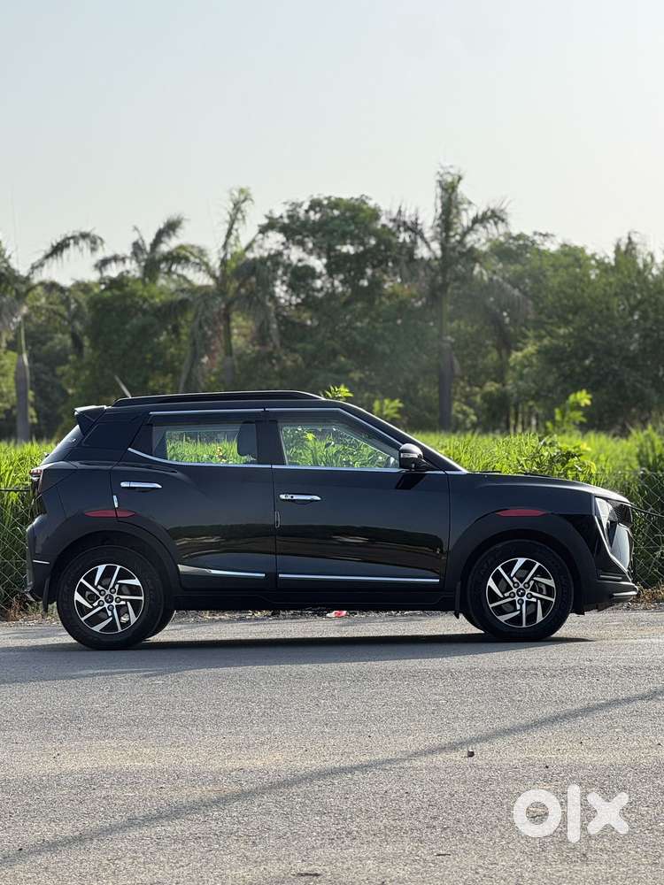 Mahindra Xuv 3xo Ax5l 1.2 Petrol At, 2024, Petrol