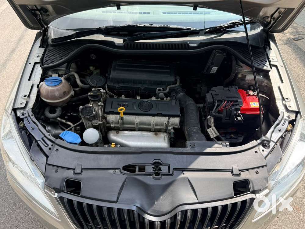 Skoda Rapid 1.6 Mpi Ambition, 2015, Petrol