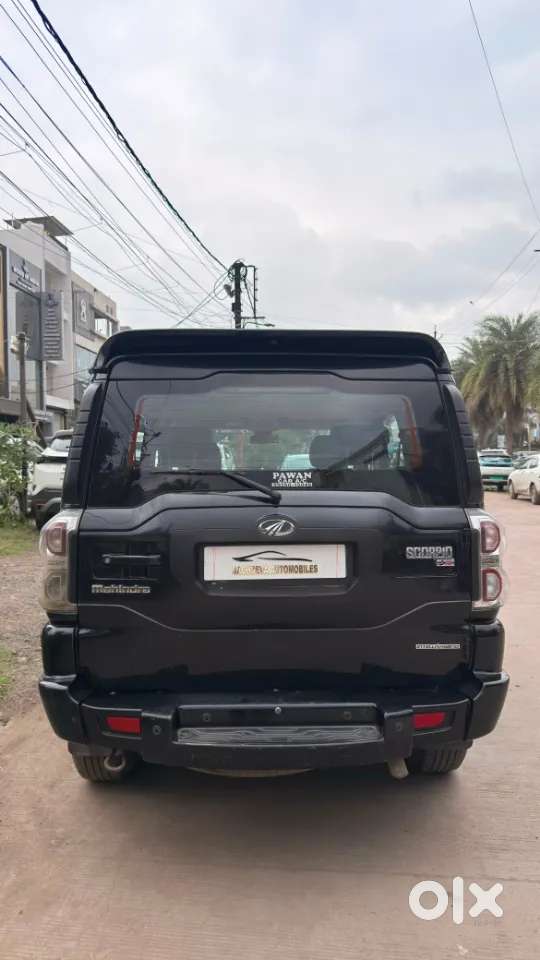 Mahindra Scorpio S10, 2017, Diesel