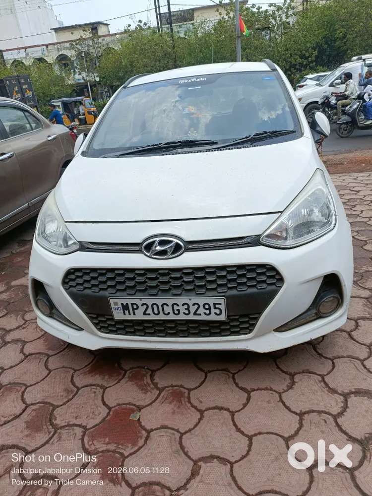 Hyundai Grand I10 2017 Diesel 95000 Km Driven