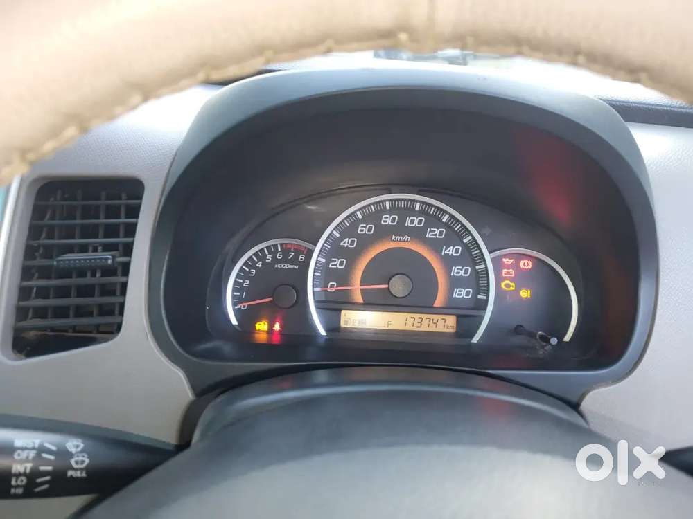 2nd Maruti Suzuki Wagon R Lxi 2013 Car