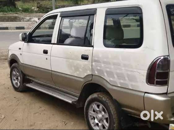 Wanted Chevrolet Tavera, Ambassador Izuz Scrap Condition In Tamilnadu