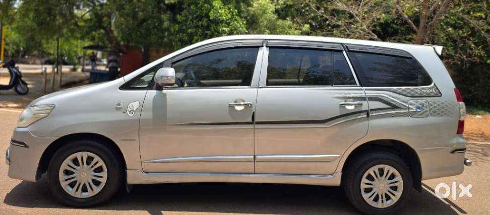 Toyota Innova 2.5 G (diesel) 7 Seater, 2014, Diesel