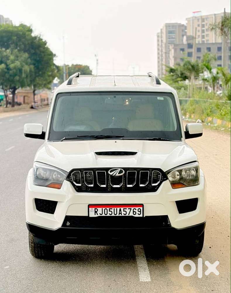 Mahindra Scorpio, 2015, Diesel