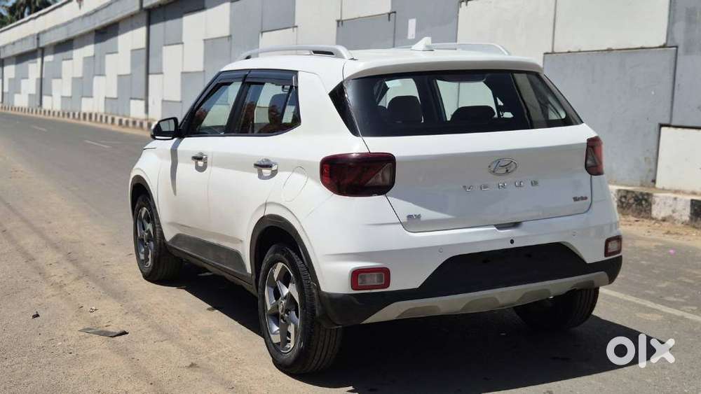 Hyundai Venue Sx Plus Turbo Dct, 2020, Petrol