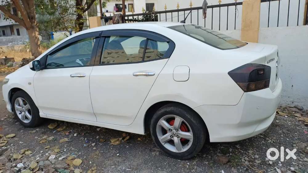 Honda City 2011 V Cvt Mt