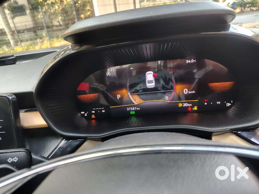 Skoda Slavia 1.0 Tsi Style At, 2023, Petrol