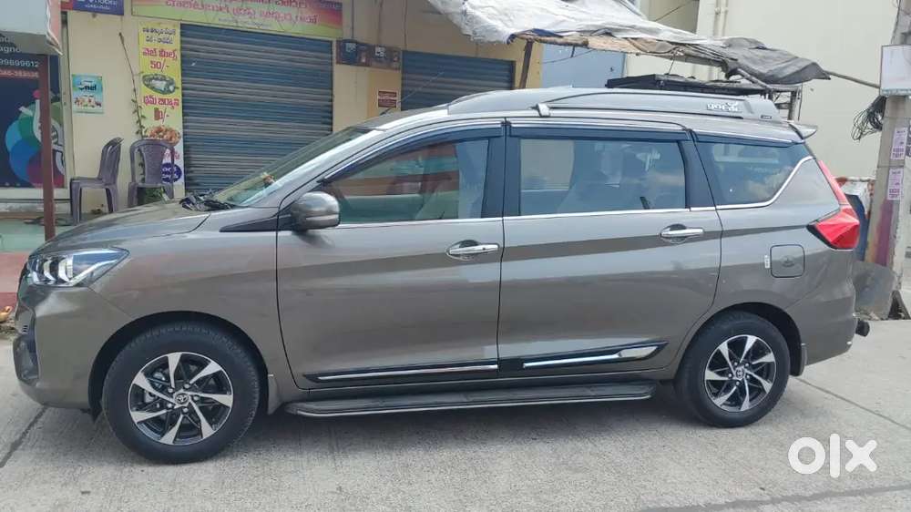 Toyota Rumion V Petrol 2025