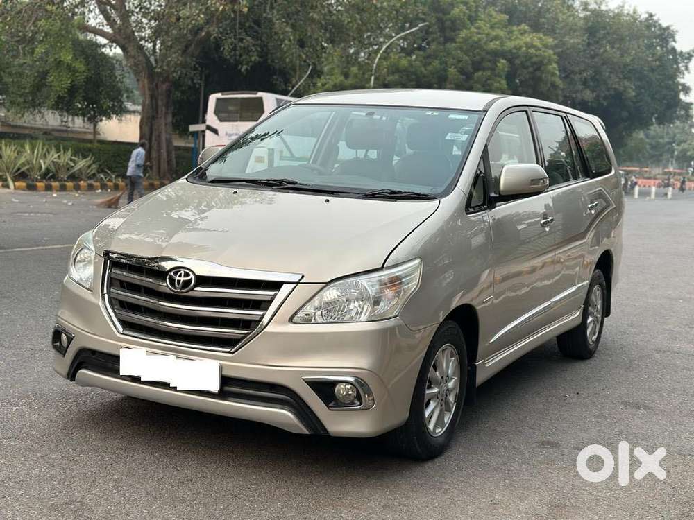 Toyota Innova 2.5 Zx 7 Str Bs-iv, 2015, Diesel