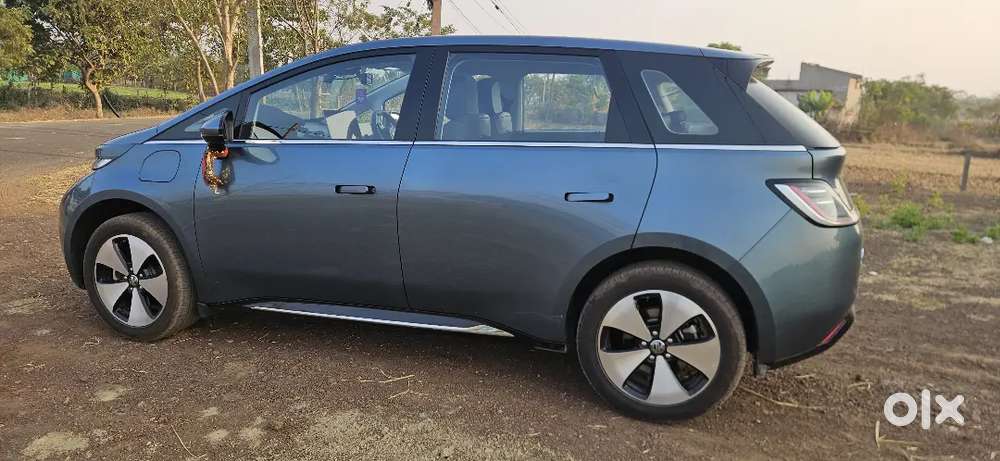 Mg Windsor Ev Essence 2025