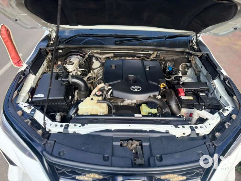 Toyota Fortuner Legender 4x2 At 2.8, 2024, Diesel