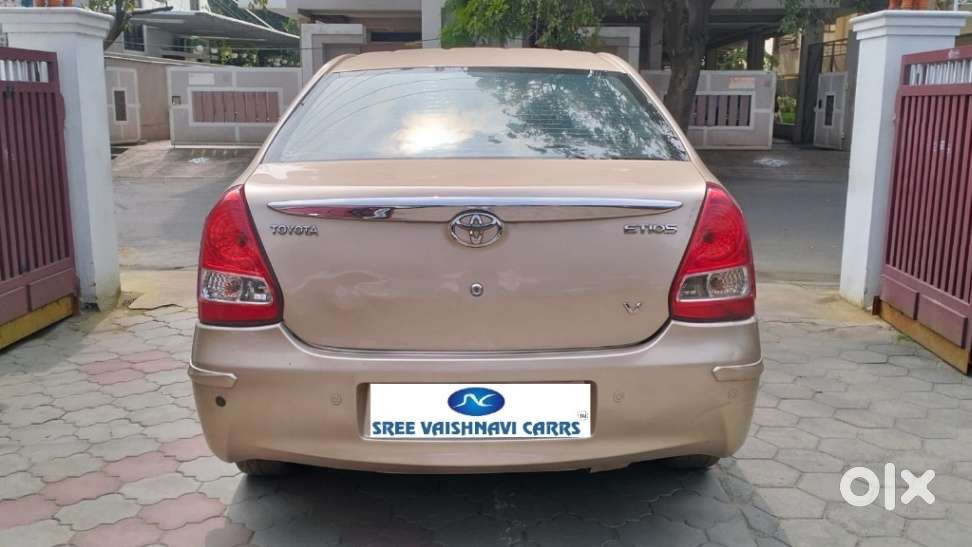 Toyota Etios 2010-2012 V, 2011, Petrol