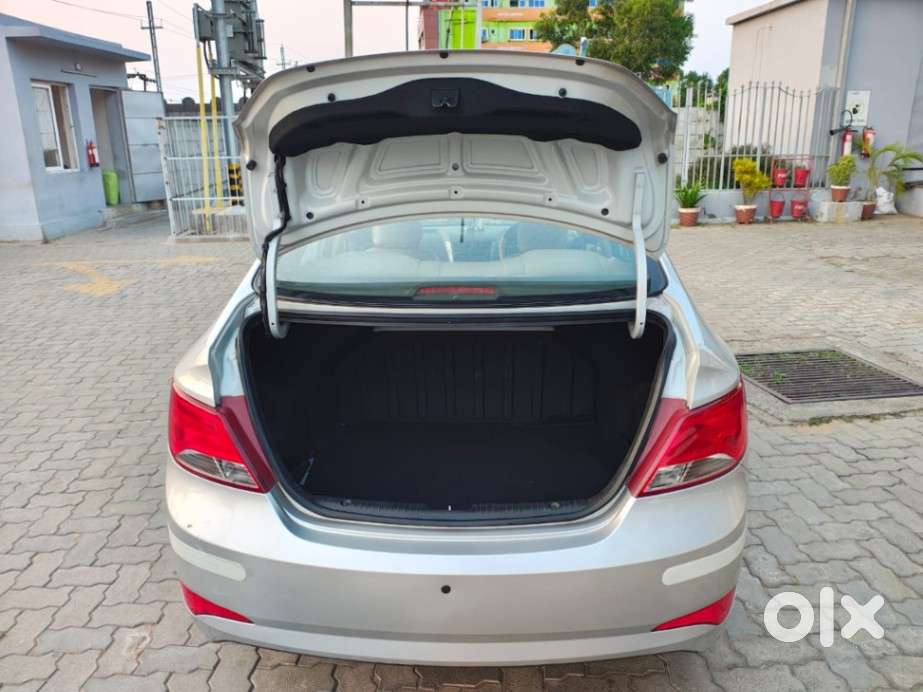 Hyundai Verna 1.4 Vtvt E, 2016, Petrol