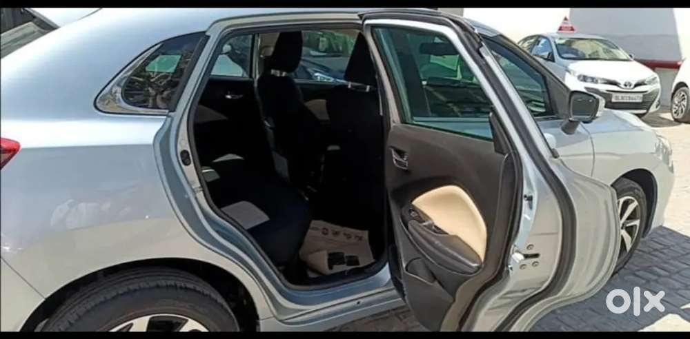 Toyota Glanza V Amt(automatic) , Under Toyota Warranty, Mint Condition