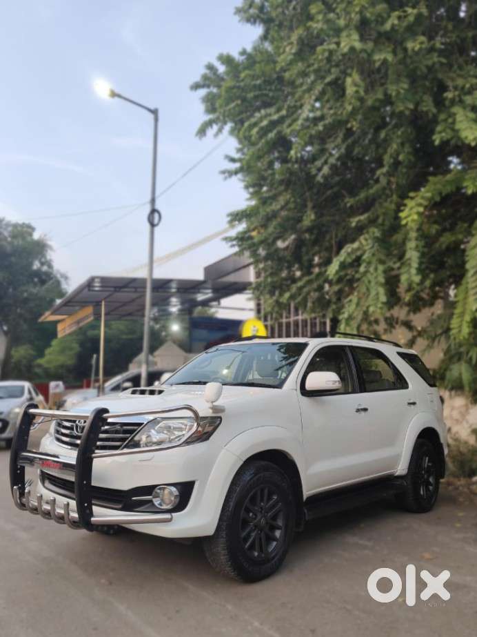 Toyota Fortuner 3.0 4x2 Automatic, 2016, Diesel