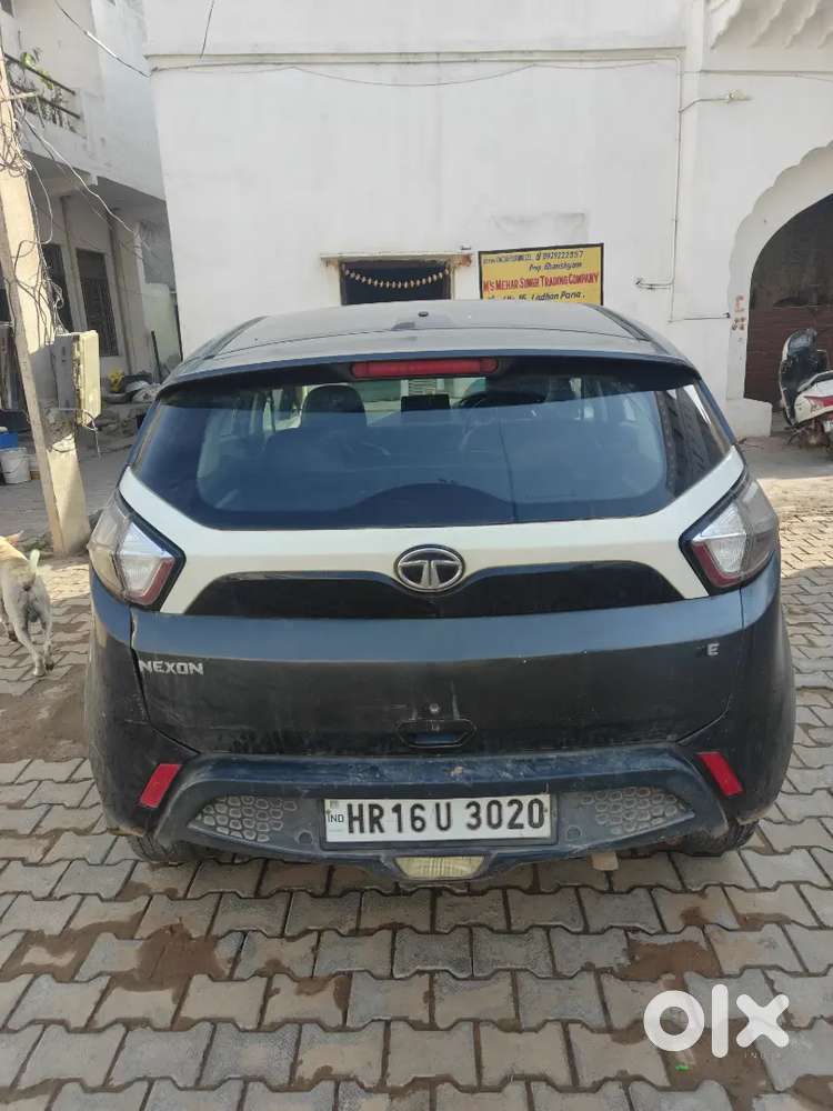 Tata Naxon
