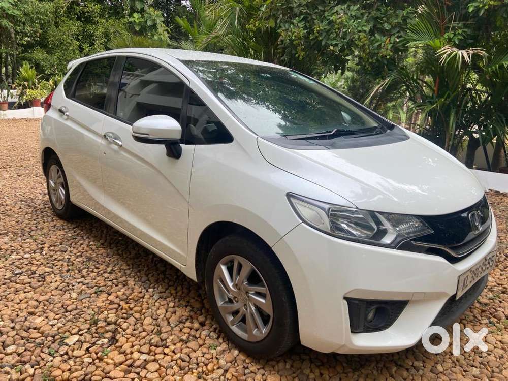 Well Maintained Honda Jazz Petrol Automatic 2018