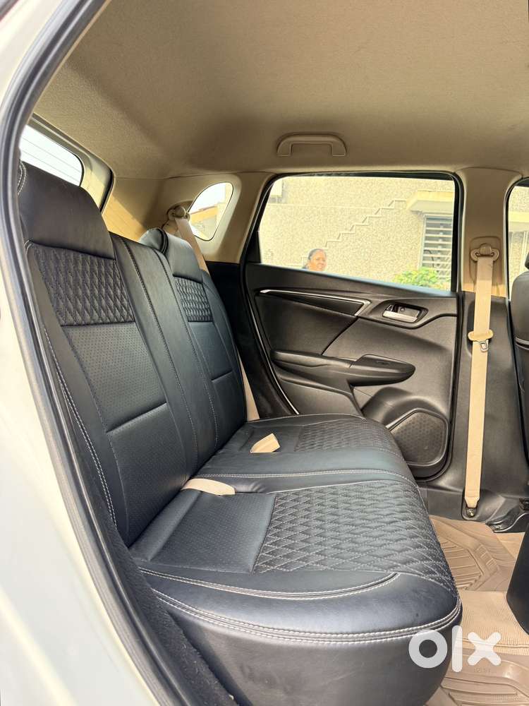 Honda Jazz V Automatic, 2015, Petrol