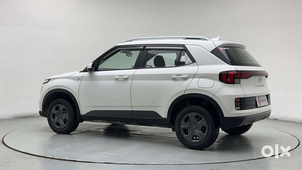 Hyundai Venue [2022-ongoing] 1.2 S, 2023, Petrol