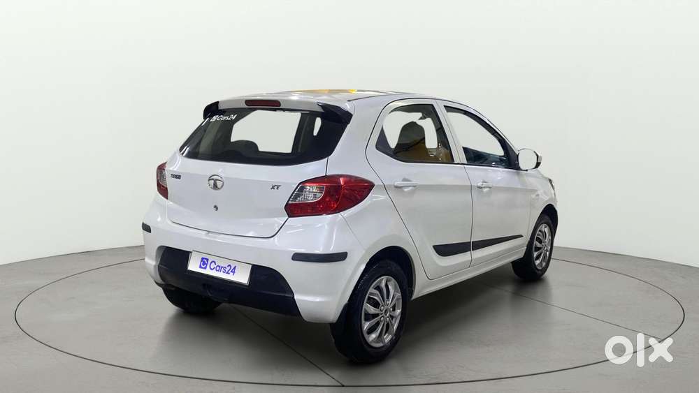 Tata Tiago 1.2 Revotron Xt, 2017, Petrol