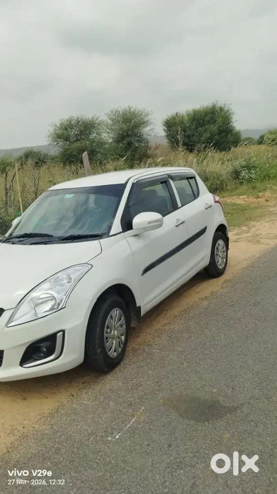 Maruti Suzuki Swift 2015 Diesel 130000 Km Driven