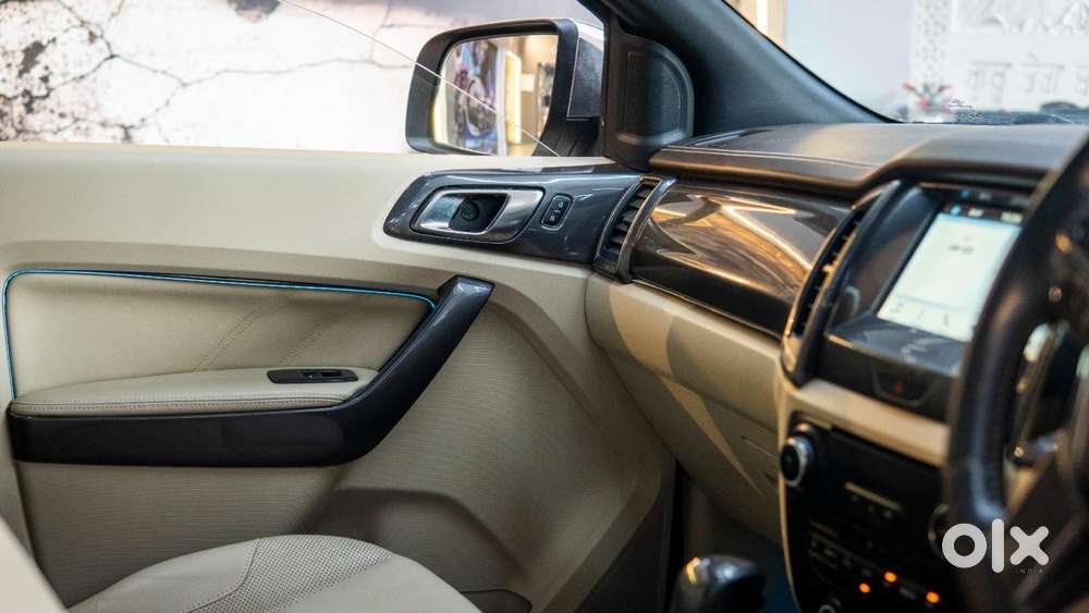 Ford Endeavour 3.2 Titanium At 4x4, 2017, Petrol