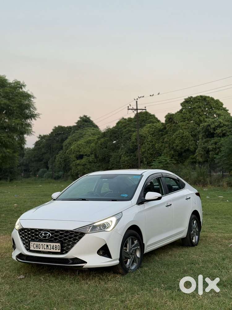 Hyundai Verna 1.5 Sx Vtvt, 2022, Petrol