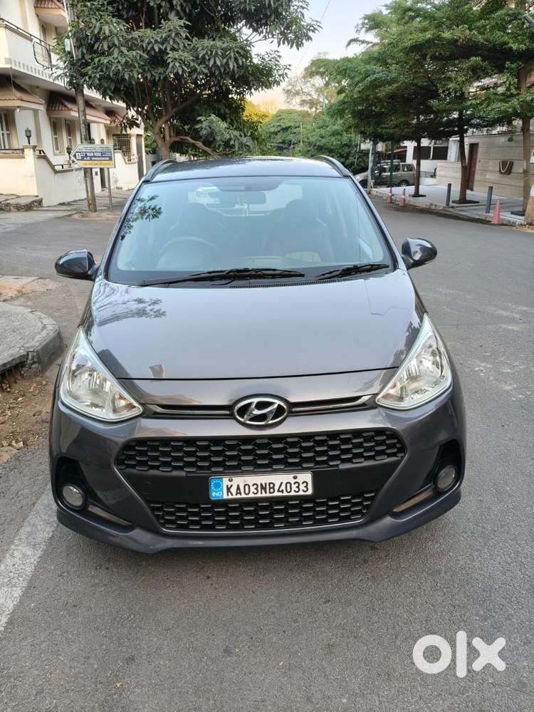Hyundai Grand I10 2013-2016 At Sportz, 2017, Petrol