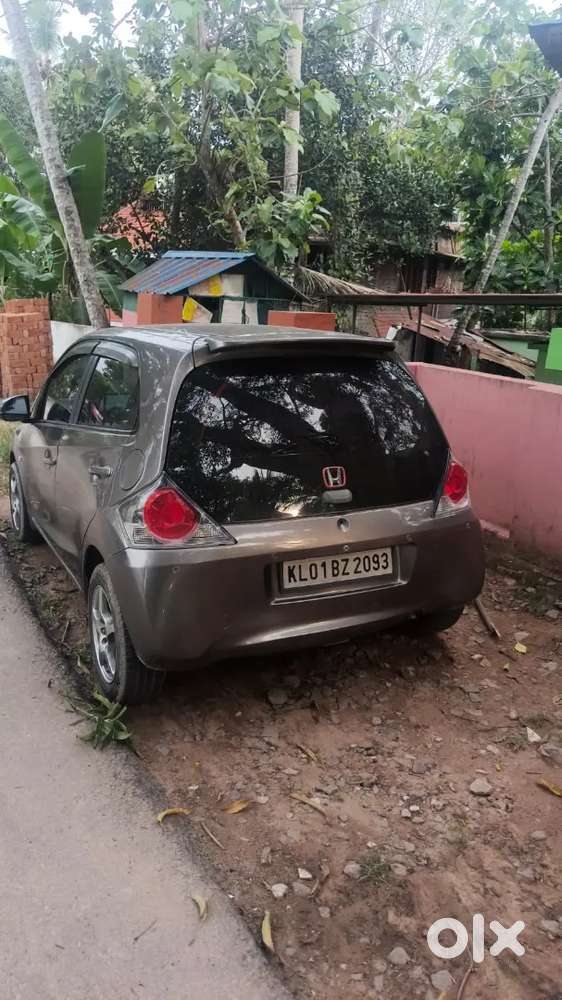 Honda Brio 2015 Petrol 98000 Km Driven