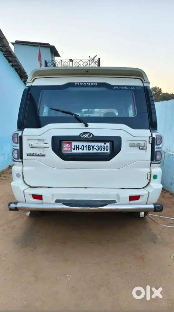 Mahindra Scorpio 2017 Diesel 152000 Km Driven