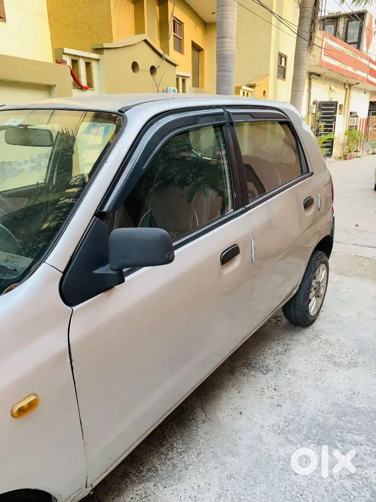 Maruti Suzuki Alto 2011/2012 Petrol Well Maintained