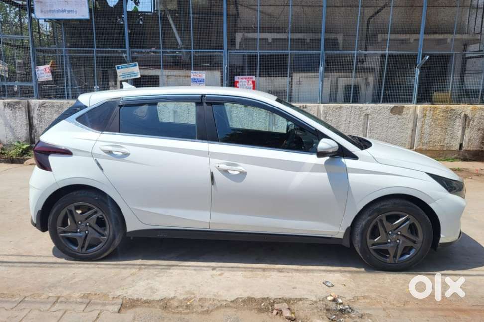 Hyundai I20 Sportz 1.2 Mt, 2023, Petrol