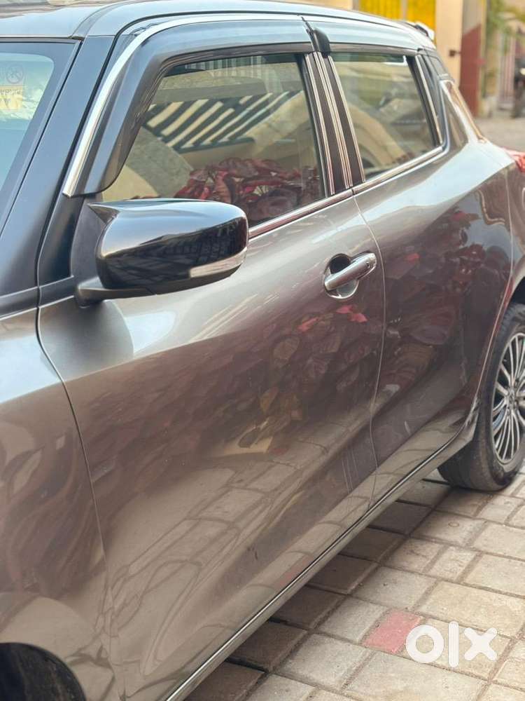 Very Good Ladies Drive Car