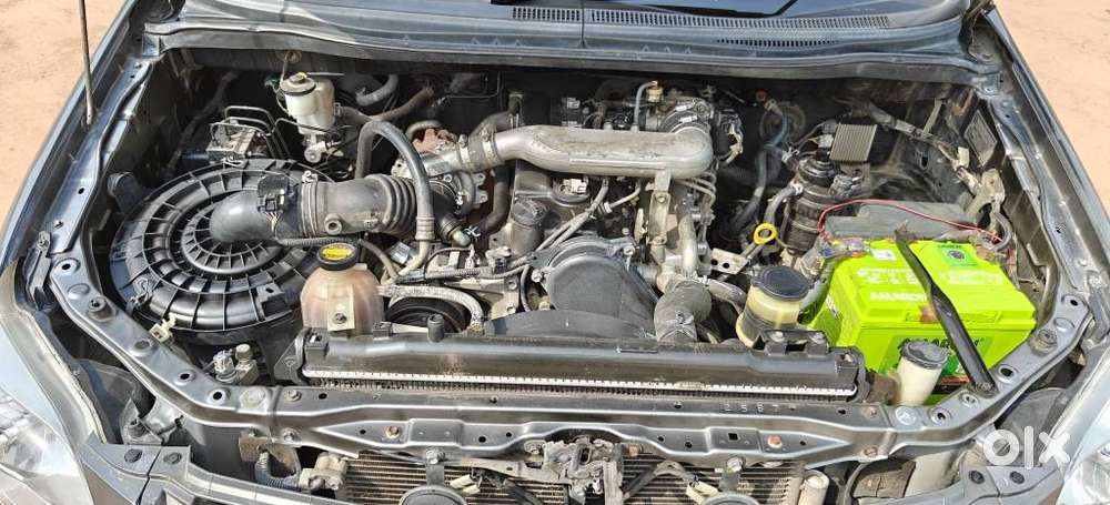 Toyota Innova 2.5 G (diesel) 8 Seater Bs Iv, 2013, Diesel