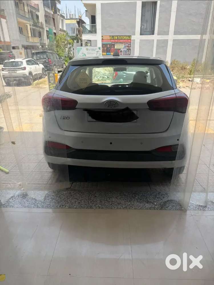 Neet And Clean I 20 Magna + Crdi 2019 December Model