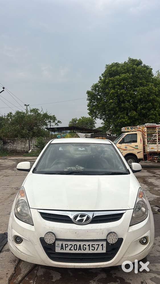 Hyundai Car 2010 Manual Petrol