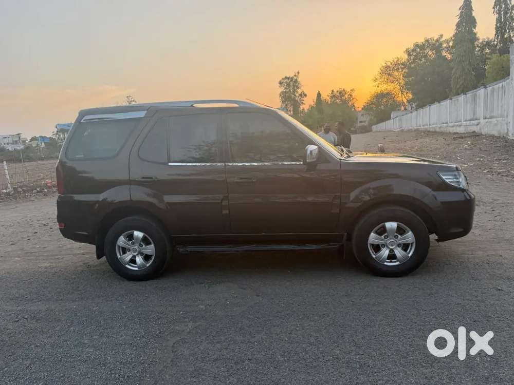Tata Safari Storme 2013 Diesel 135000 Km Driven