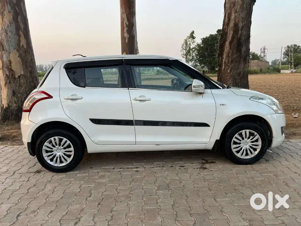Maruti Suzuki Swift 2013 Petrol 80000 Km Driven