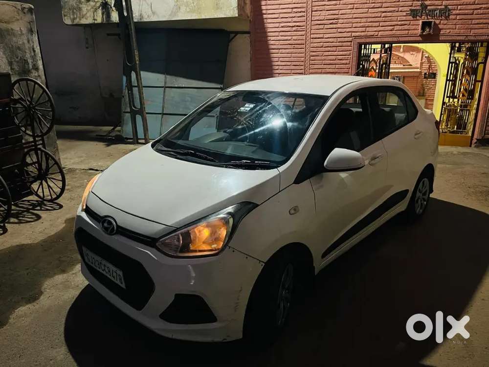 Hyundai Xcent 2016 Diesel Well Maintained