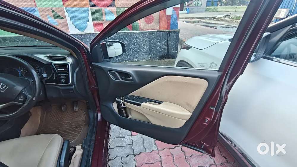 Honda City Diesel Self Driven And We'll Maintained