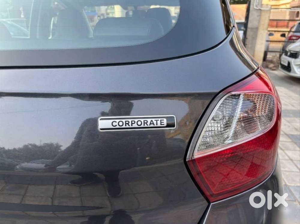 Hyundai Grand I10 Nios Corprate Edition 1.2 At, 2022, Petrol