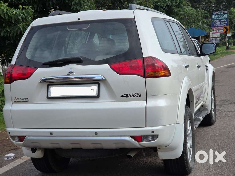 Mitsubishi Pajero Sport 2.5 Manual, 2013, Diesel