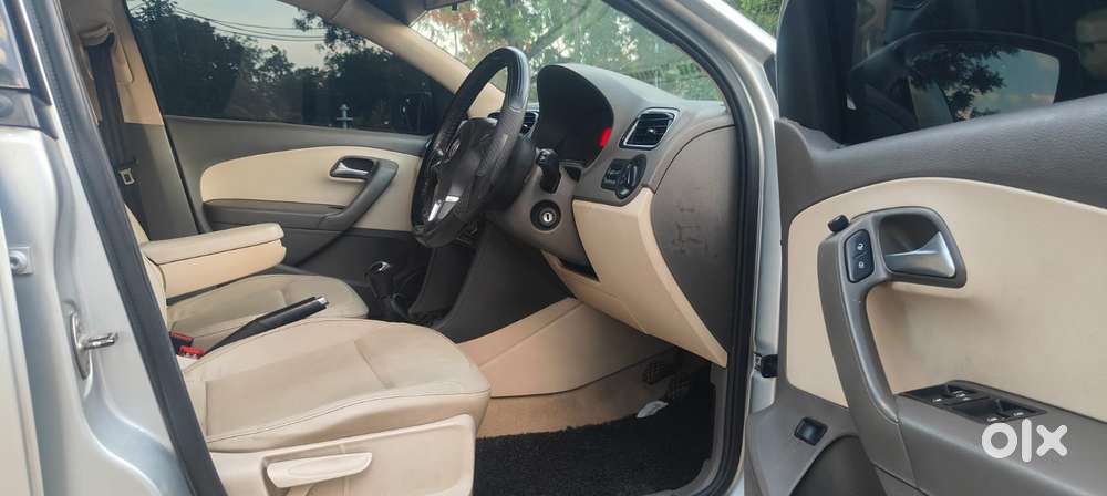Volkswagen Vento Celeste 1.6 Highline, 2012, Diesel
