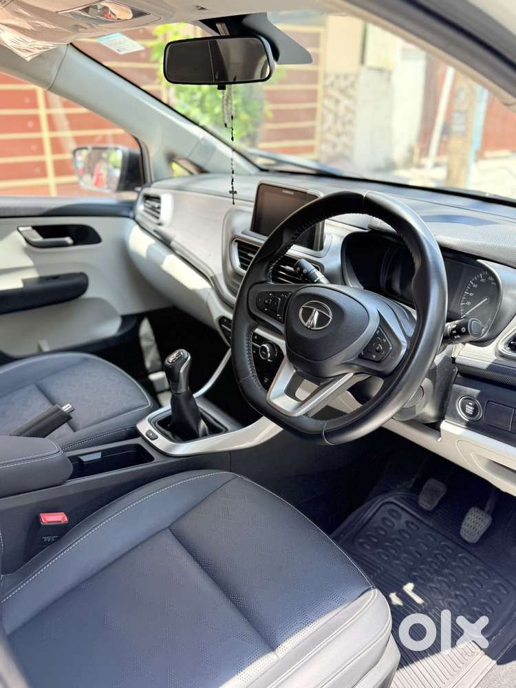 Tata Altroz 1.2 Xz Plus I-turbo, 2025, Petrol