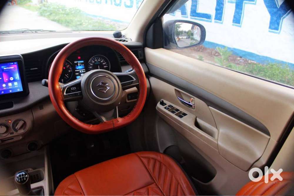 Maruti Suzuki Ertiga Vxi At Petrol, 2023, Petrol