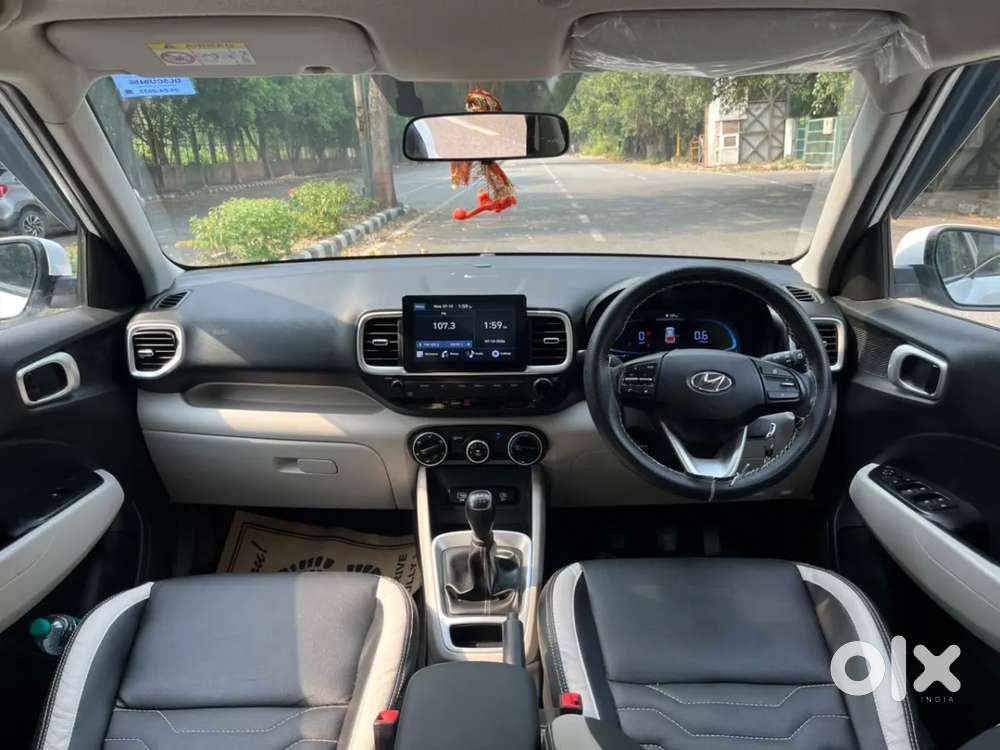 Hyundai Venue S 1.2 Petrol, 2023, Petrol